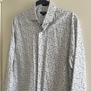 Express Men’s slim fit dress shirt size M neck size 15-15.5
